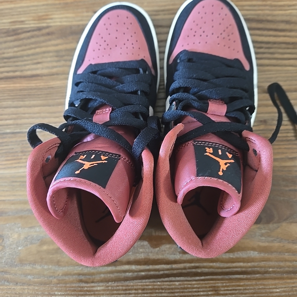 Jordan Women's Black and Pink Sneakers - Picture 7 of 12